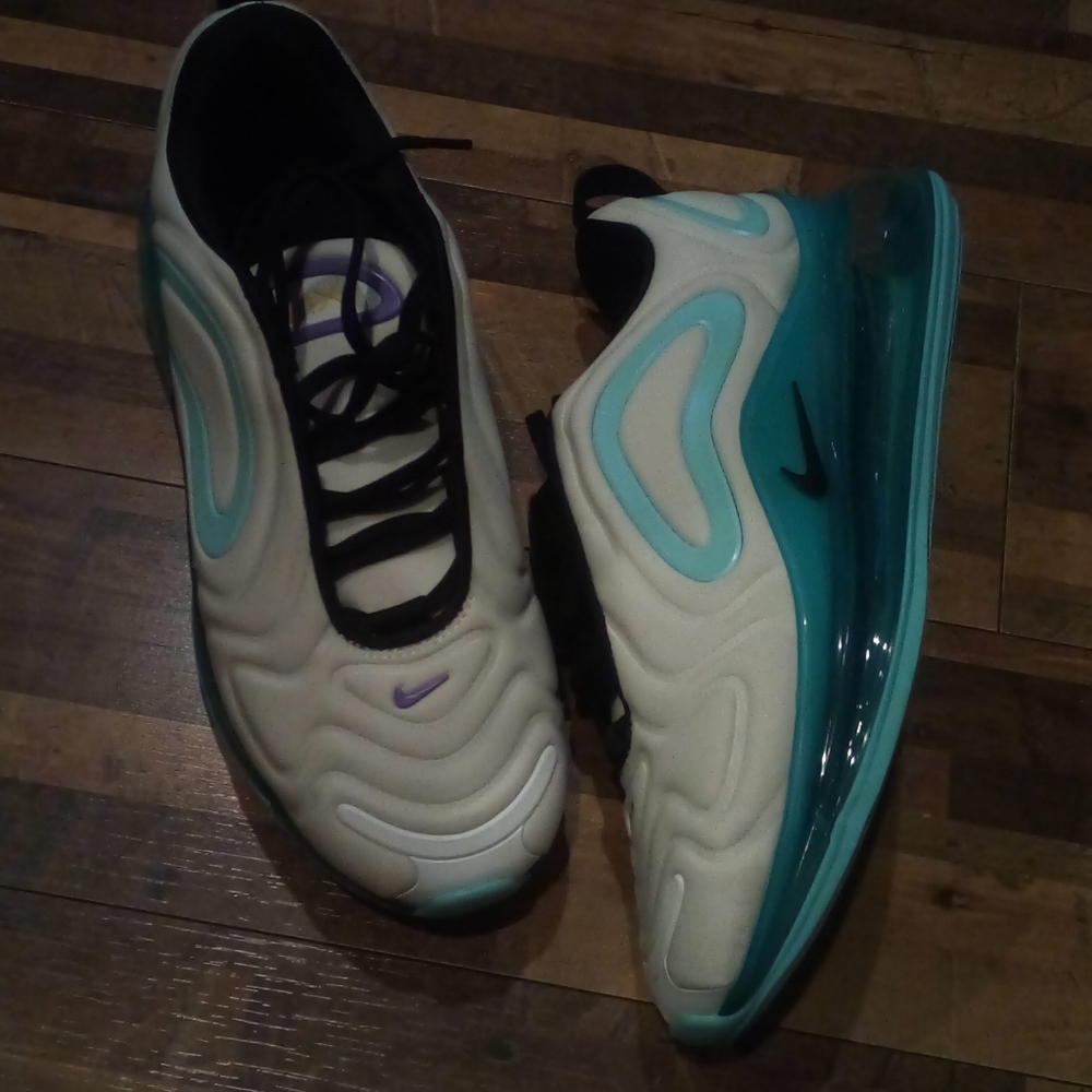 Air Max 720